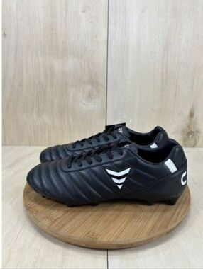Core Soccer Cleats Sz 11